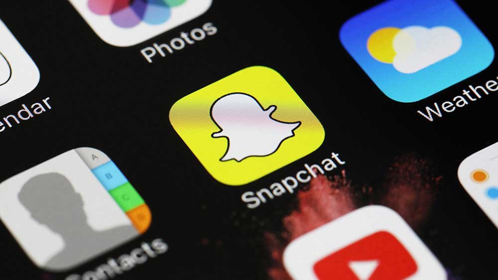 snap-stock-plunges-as-q4-revenue-growth-misses-estimates