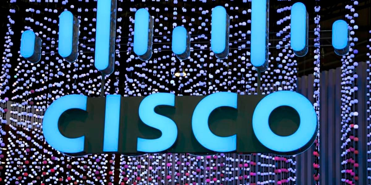 cisco-stock-slides-on-a-weak-outlook-the-company-is-cutting-5%-of-its-staff.