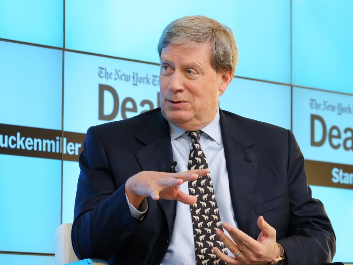 billionaire-investor-stanley-druckenmiller-dumped-alphabet-and-amazon-last-quarter-and-piled-further-into-ai-winners-nvidia-and-microsoft