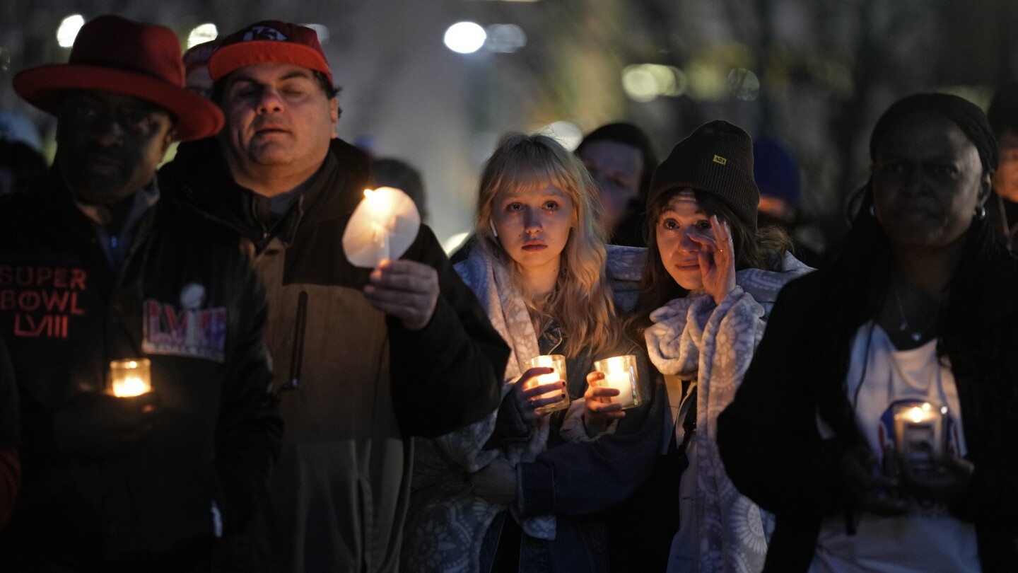 kansas-city-tries-to-recover-after-mass-shooting-at-super-bowl-celebration