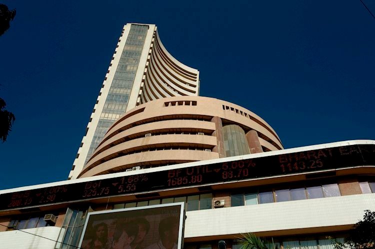 stock-market-today:-nifty-and-sensex-set-to-open-lower-on-monday