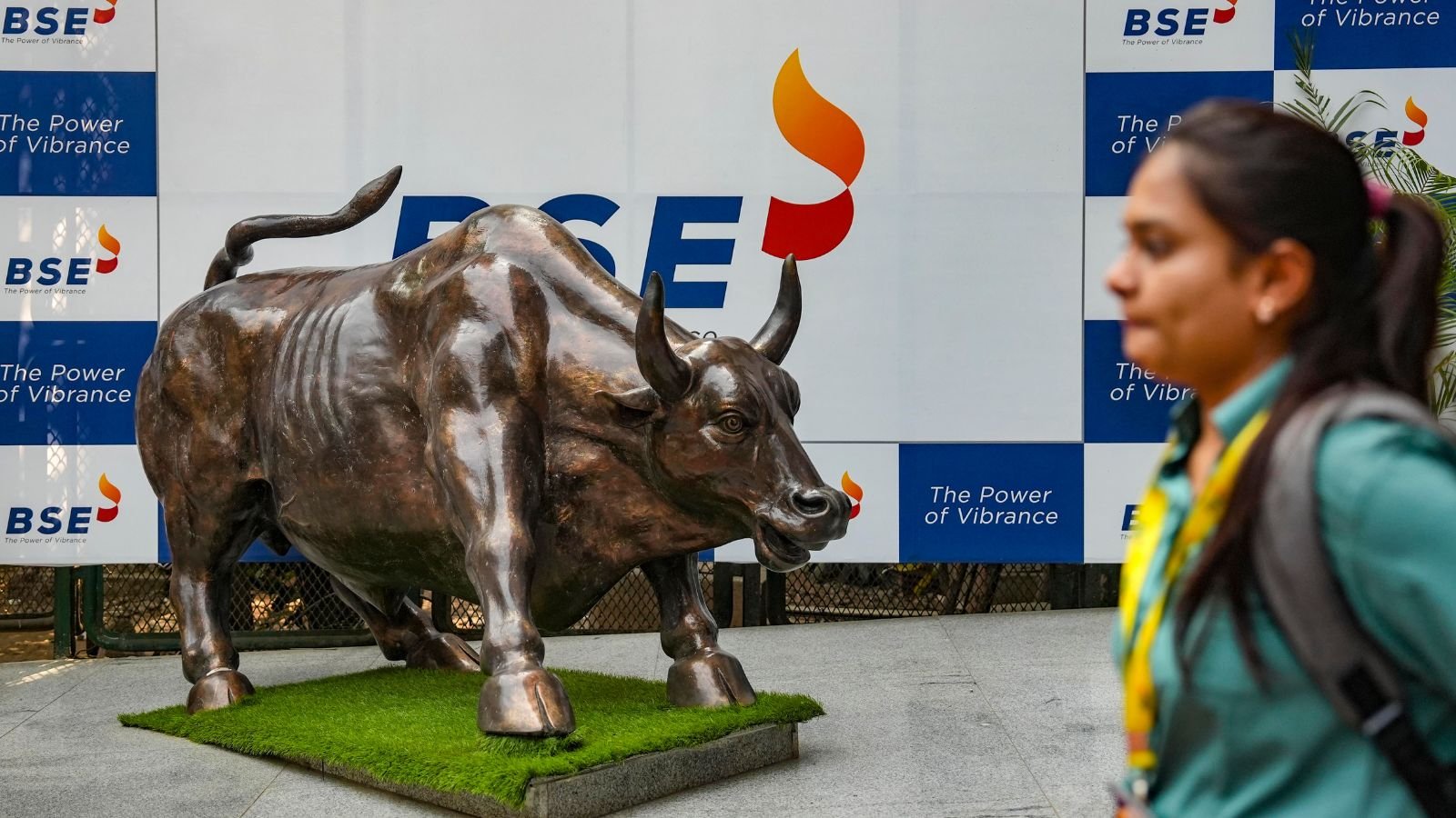 Share Market Today Live: GIFT Nifty indicates a stronger start for BSE Sensex (File Image)