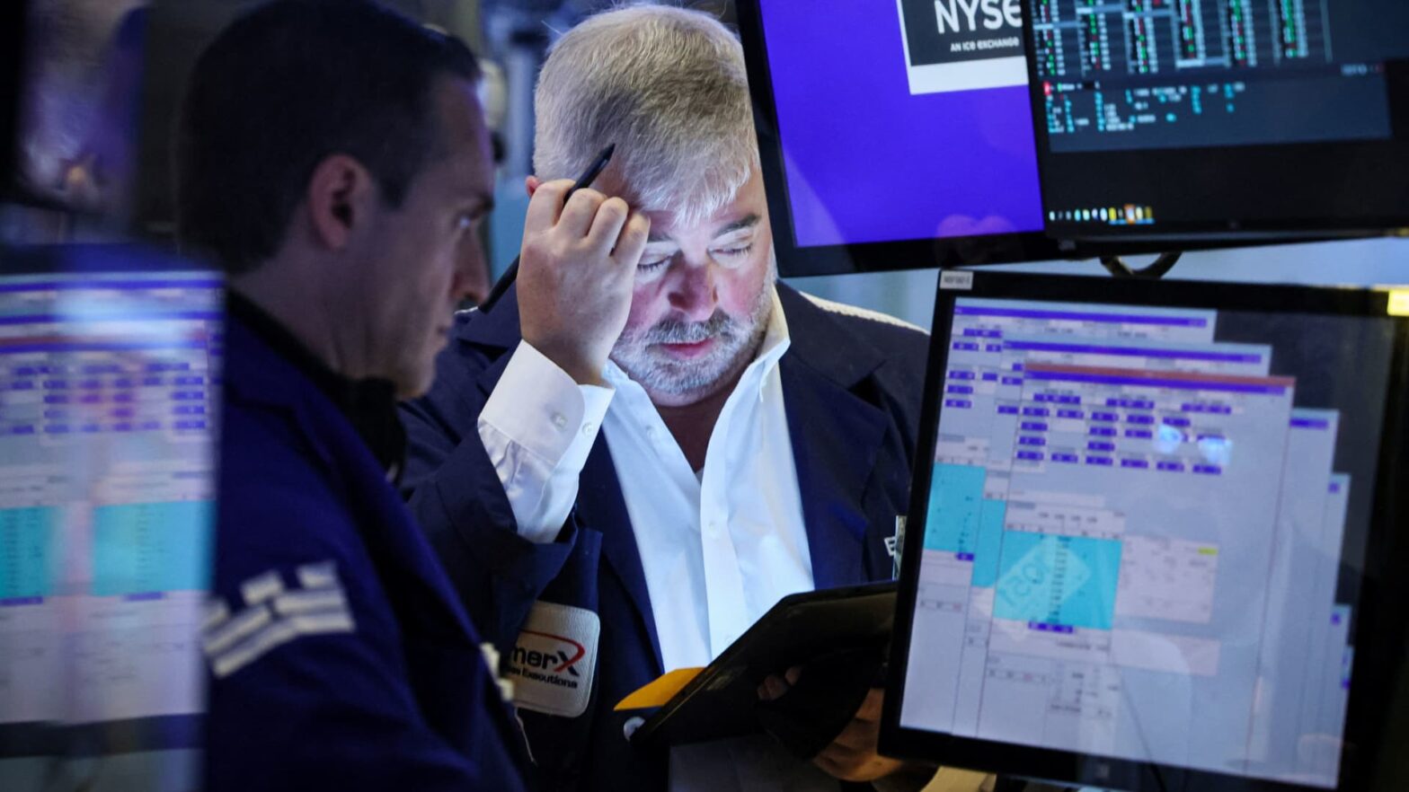 jim-cramer-is-‘very-concerned’-about-this-overbought-stock-market.-here’s-what-investors-should-do