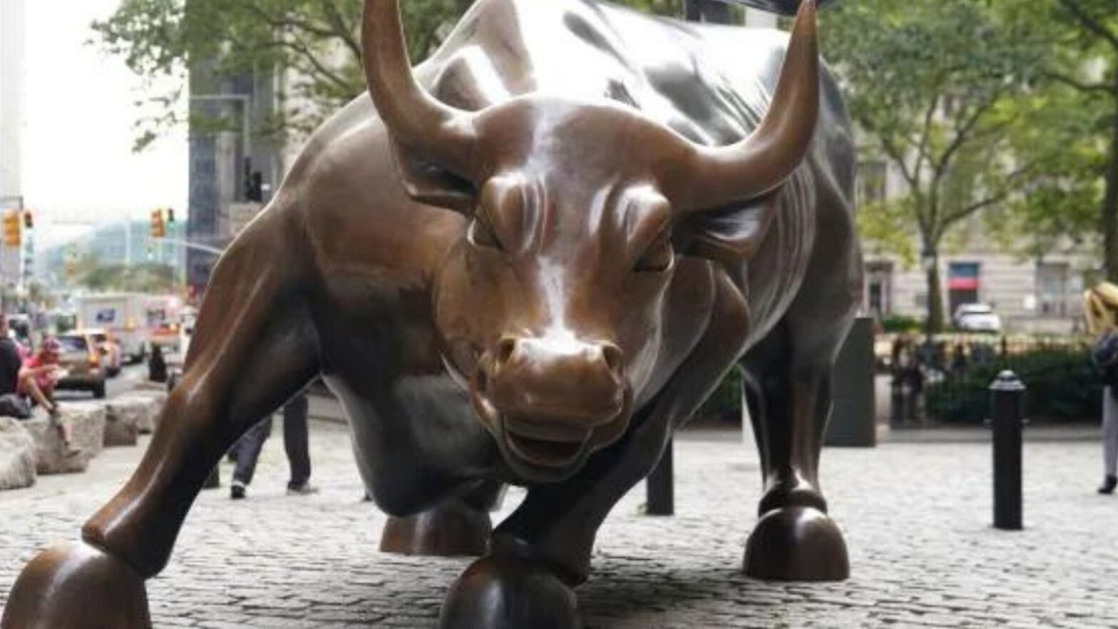 stock-market-live-updates:-sensex,-nifty-open-with-minor-cuts;-paytm-shares-up-5%