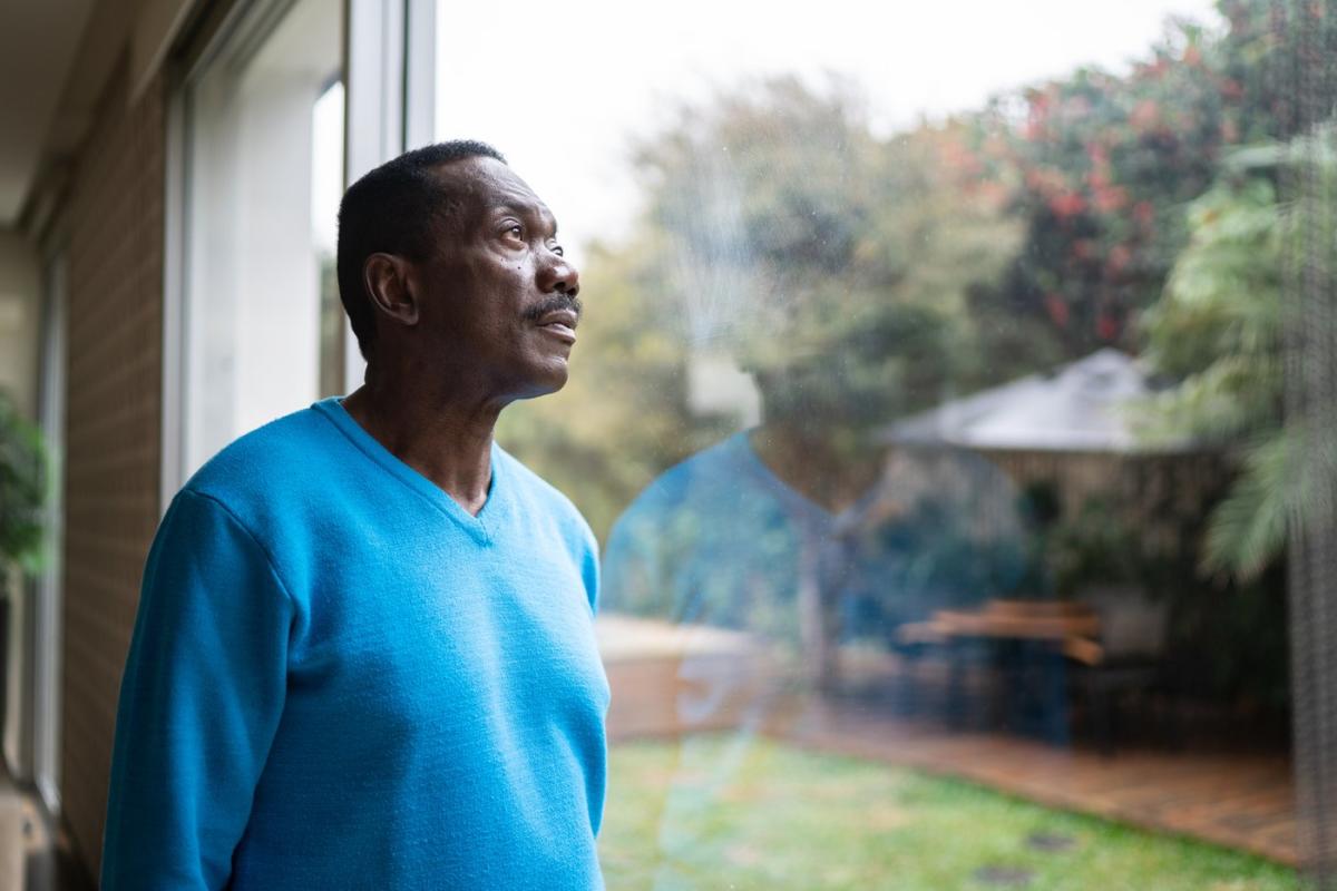 should-you-take-social-security-at-62-or-70?-here’s-what-research-says