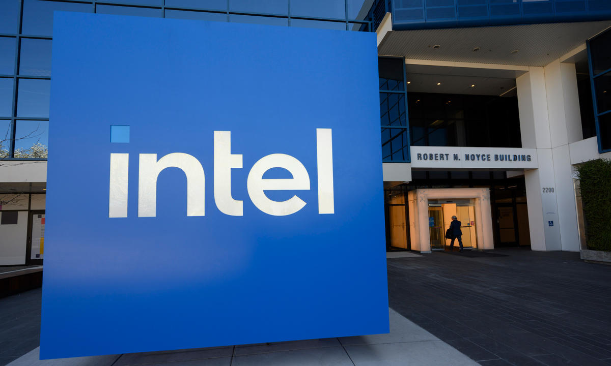 is-intel-the-next-stock-to-see-a-boost-from-artificial-intelligence-(ai)-chips?