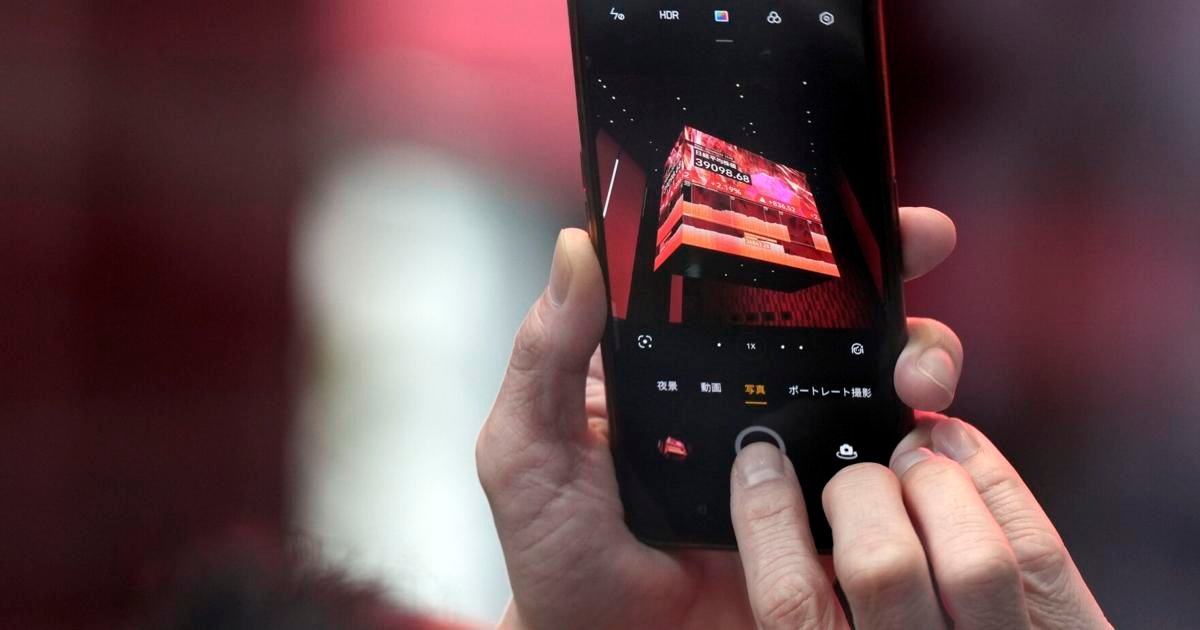 stock-market-today:-global-shares-rise-after-wall-street-rallies-to-records