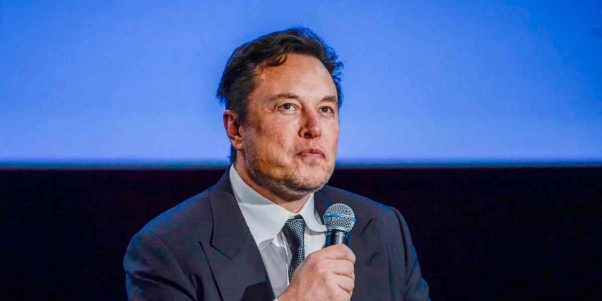 tesla-has-an-elon-musk-problem-the-stock-could-fall-another-30%.