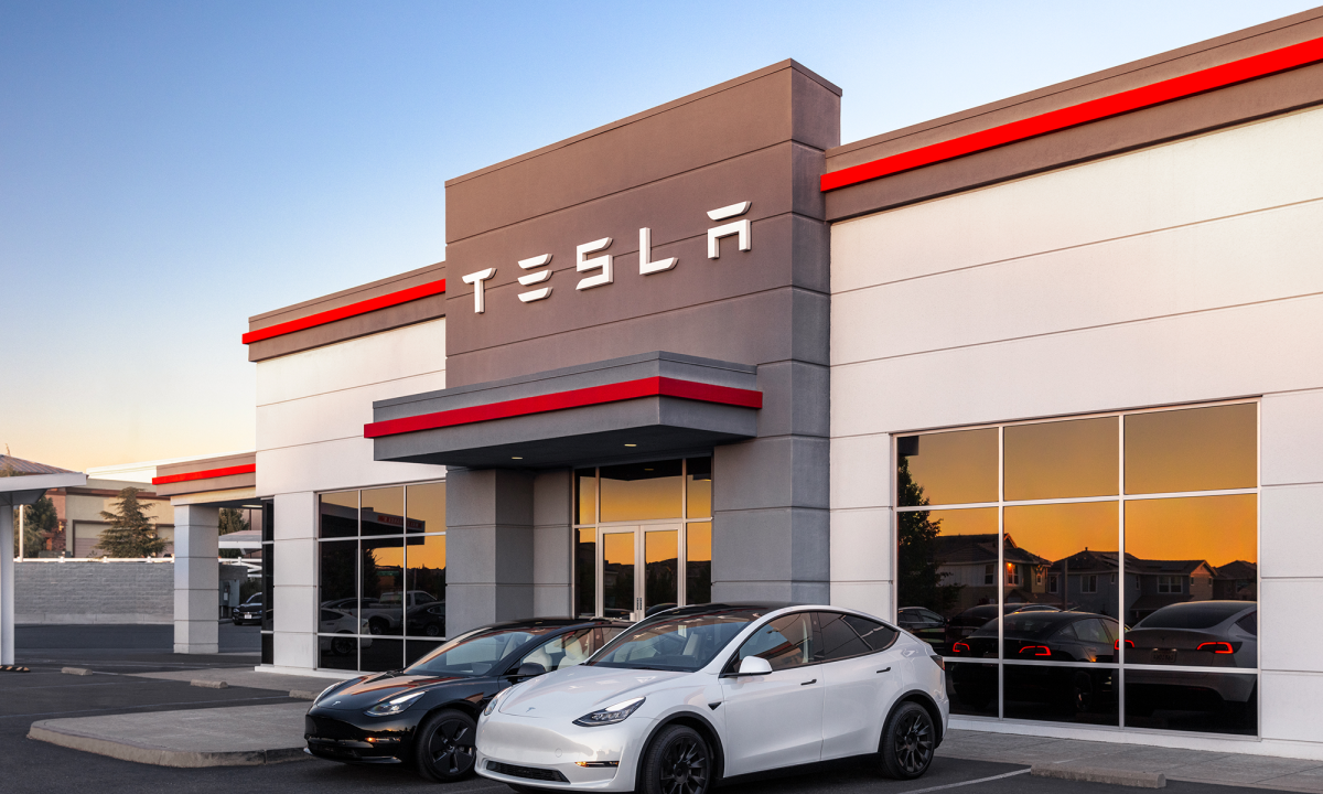 can-tesla-surprise-wall-street-again?