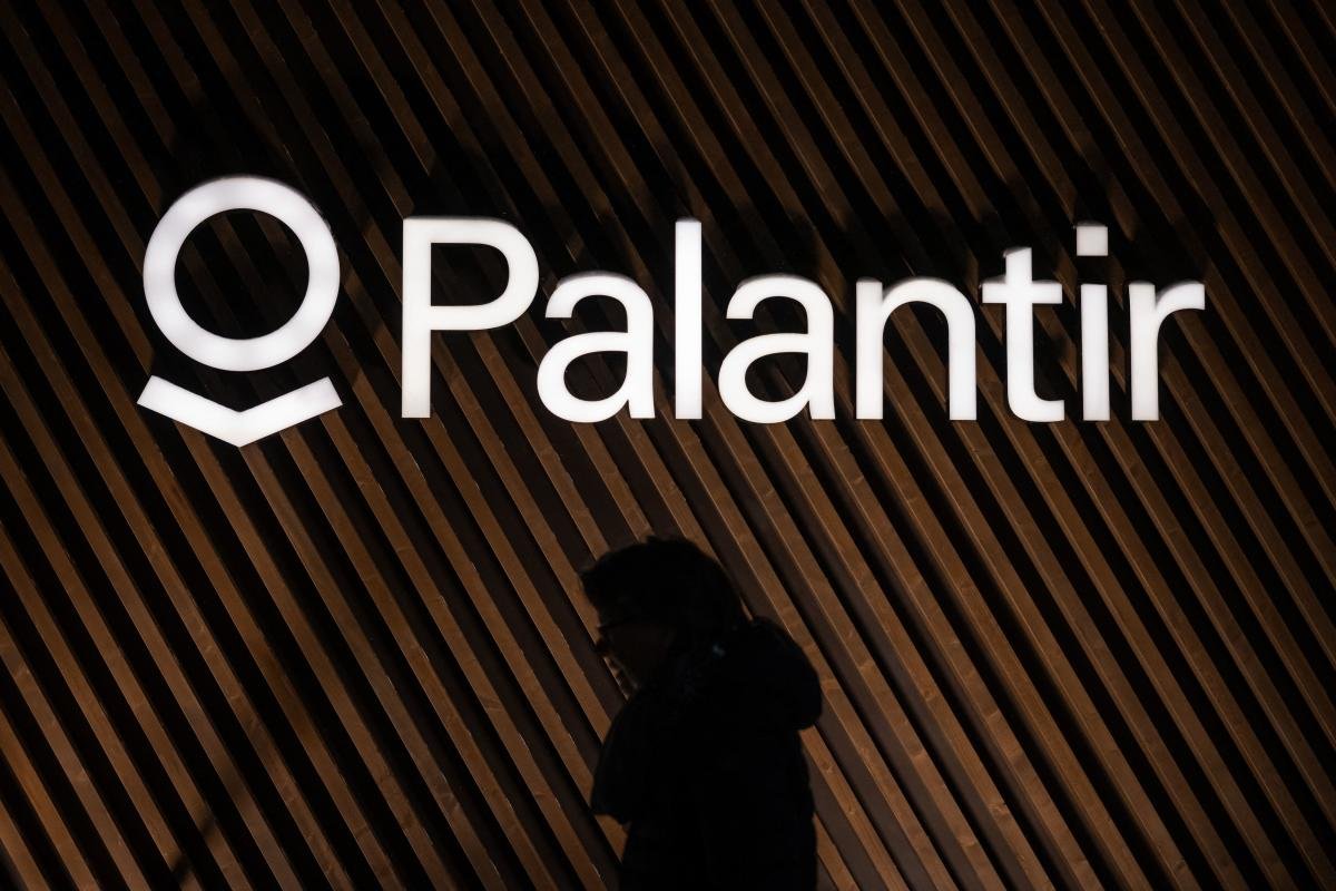 q&a-with-wall-street:-palantir-stock-analysis