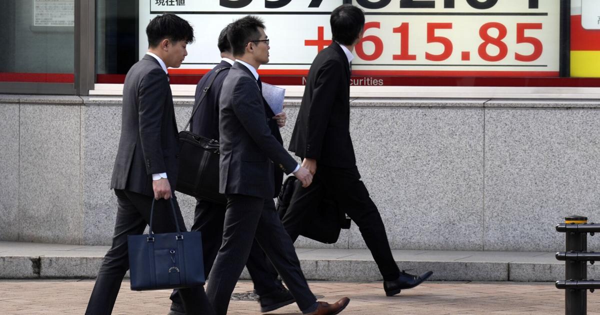 stock-market-today:-japan’s-nikkei-tops-40,000,-as-investors-await-china-political-meeting