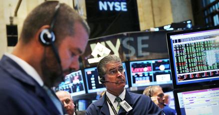 stock-market-today:-stocks-eye-tech-rebound-with-powell-and-jobs-in-focus
