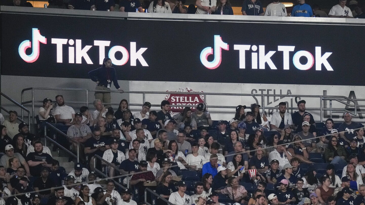 bill-that-could-make-tiktok-unavailable-in-the-us-advances-quickly-in-the-house