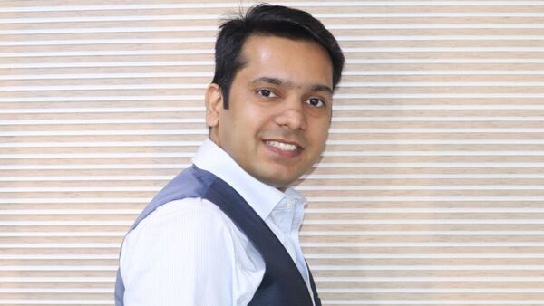 Stock market strategy: Sumeet Bagadia believes that the Nifty 50 index sustaining above the 22,000 level holds the key in the truncated week ahead. (PHOTO: MINT)