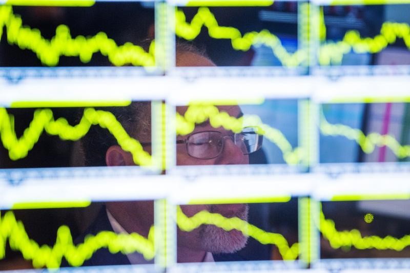 BMO Capital lifts Target stock target to $170, keeps market perform
