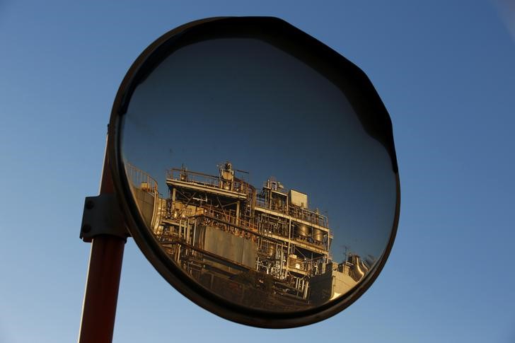 Mizuho raises Chord Energy stock target to $195, maintains Buy rating