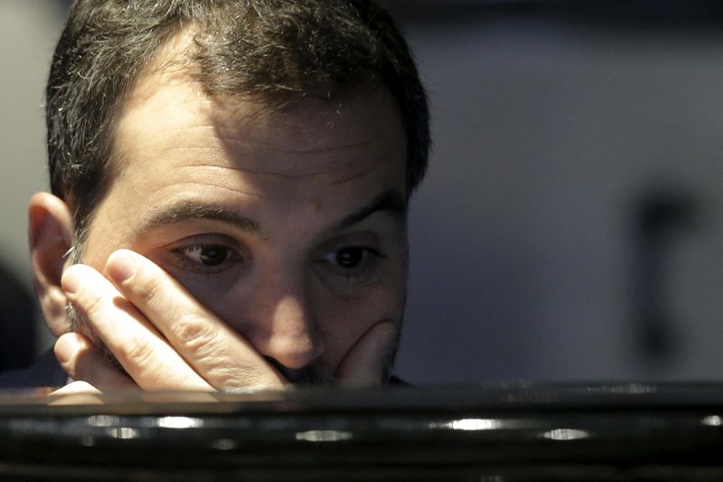 J.P. Morgan says stay defensive as stock rally appears to stall