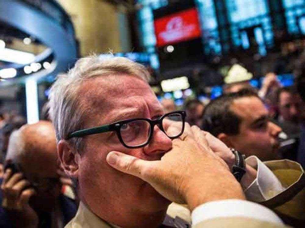 Remember that in extreme times, the secret to making money lies in contrarianism, not conformity, writes Howard Marks.