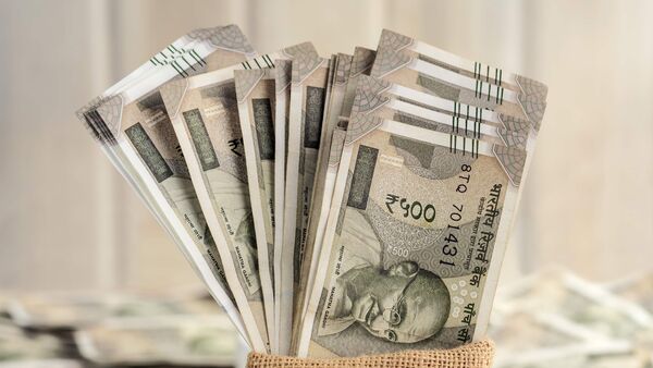 Women's Day 2024: Let's take a look at the best investment opportunities that females can explore. (iStock)