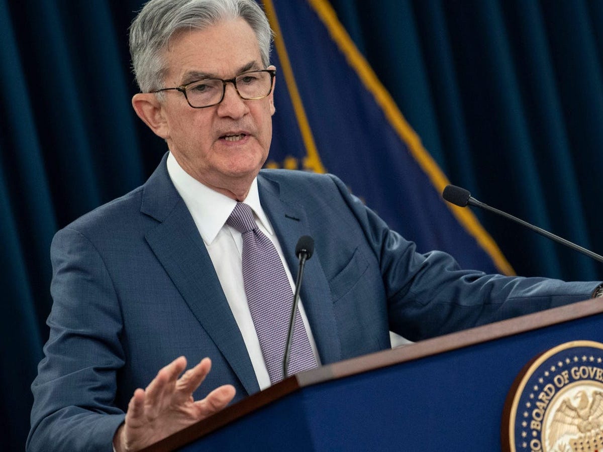 stock-market-today:-us-futures-edge-lower-as-traders-trim-their-bets-on-fed-rate-cuts