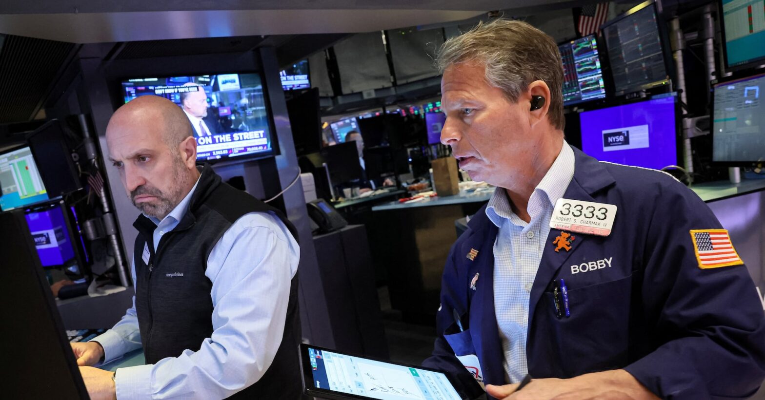 shares,-yields-wobble-on-unclear-rate-cut-timing