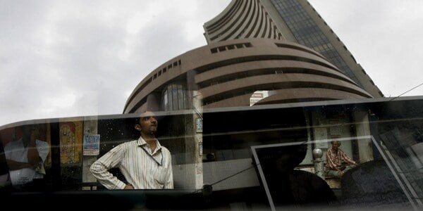 stock-market-live:-global-shares-slide-as-fed-rate-cut-uncertainty-looms