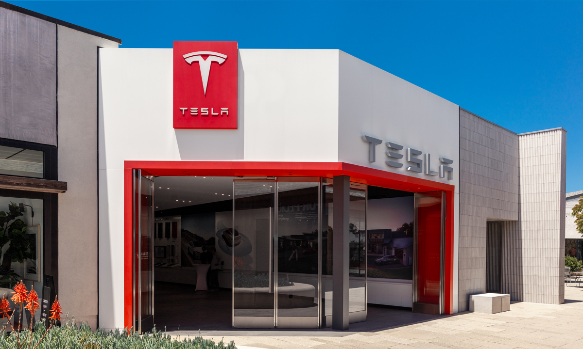 elon-musk-just-made-one-of-the-biggest-announcements-for-tesla