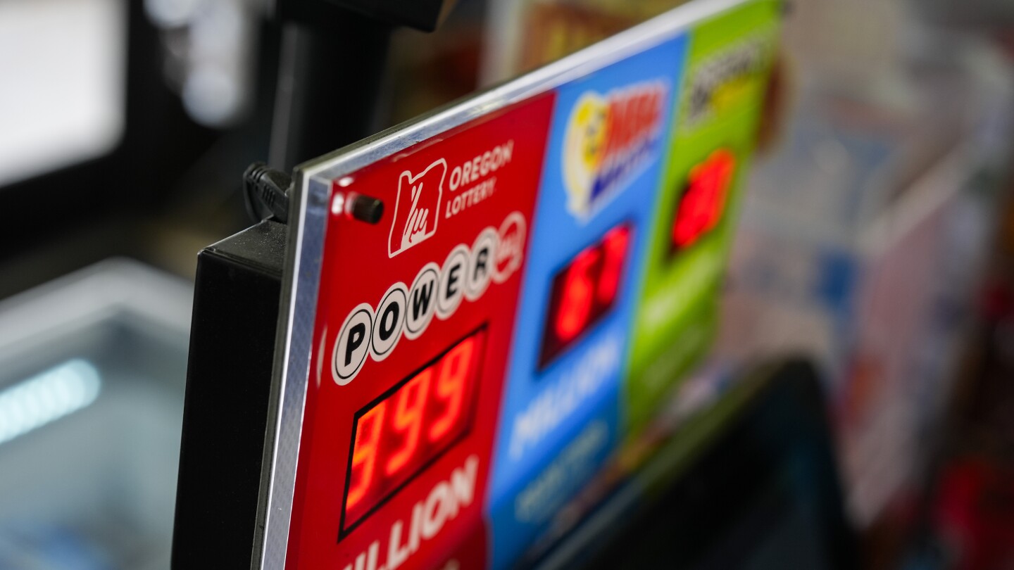 powerball-draws-numbers-for-estimated-$1.3b-jackpot-after-delay-of-more-than-3-hours