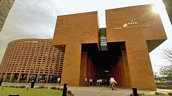 stock-to-buy-before-q4-results-2024:-tcs-share-price-on-cusp-of-breakout.-should-you-buy?