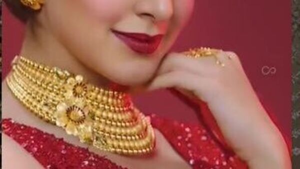 nifty-50,-sensex-hit-record-high-but-gold,-silver-outshine-key-indices-of-indian-stock-market-in-ytd.-here’s-why?