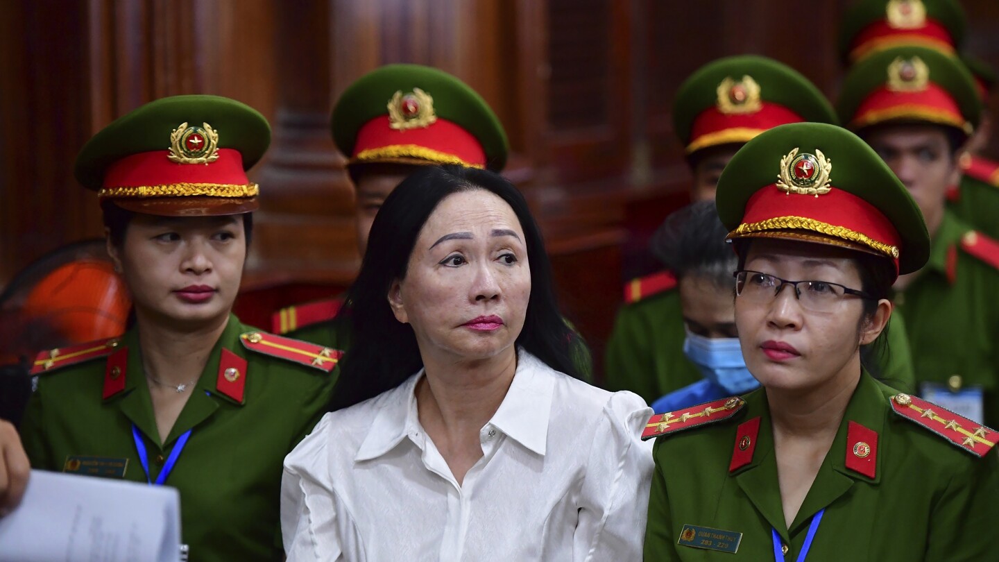 vietnam-sentences-real-estate-tycoon-truong-my-lan-to-death-in-its-largest-ever-fraud-case
