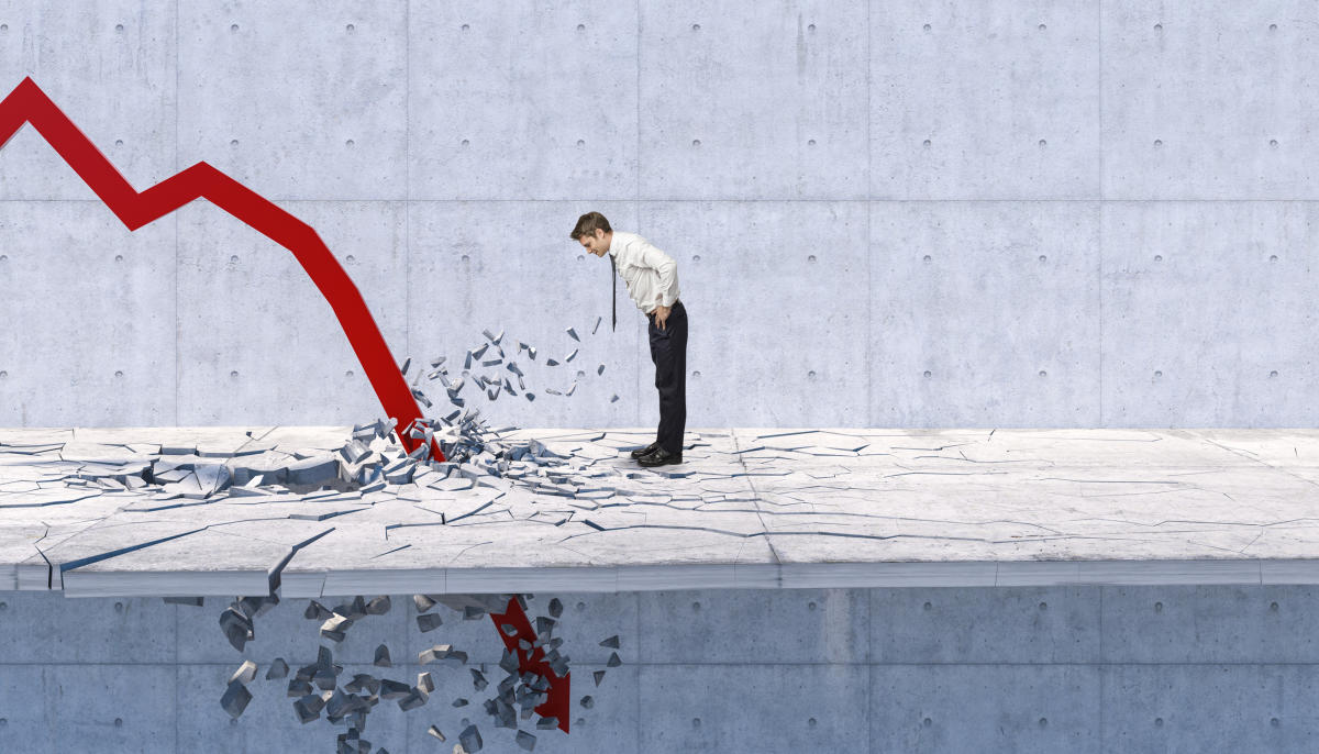 crypto-flash-crash:-what-caused-friday’s-collapse