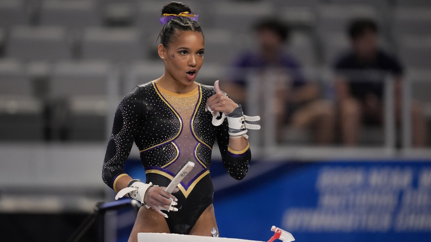 haleigh-bryant-helps-lsu-gymnastics-advance-to-team-finals-at-ncaa-women’s-championship