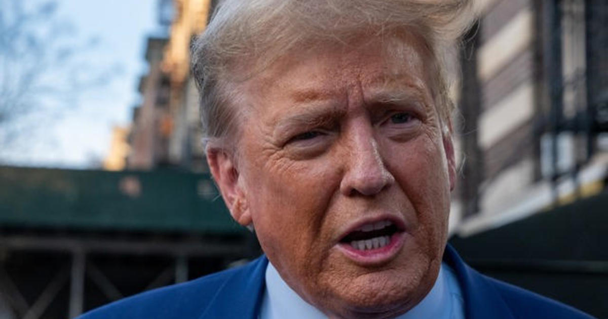 trump-media-tells-nasdaq-short-sellers-may-be-using-“potential-market-manipulation”-in-djt-shares