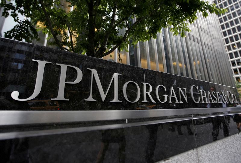 russian-court-orders-seizure-of-jpmorgan-chase-funds-in-vtb-lawsuit