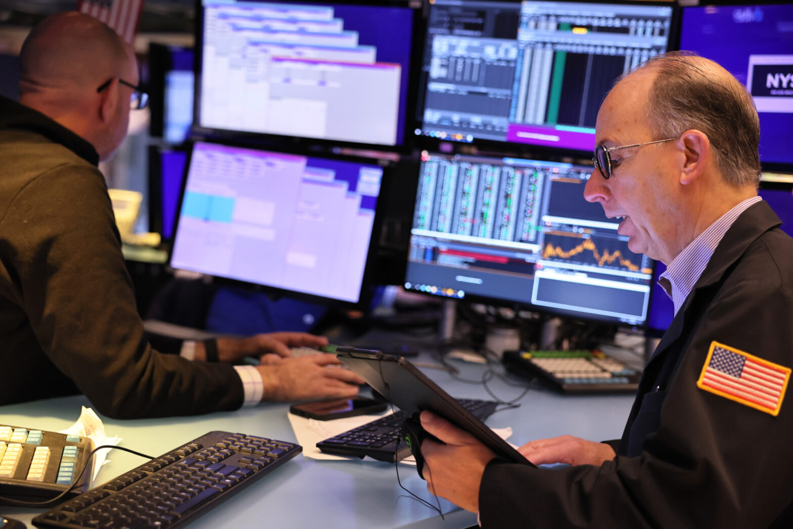 stock-market-today:-rally-fades-as-tesla-soars;-meta-earnings-on-deck