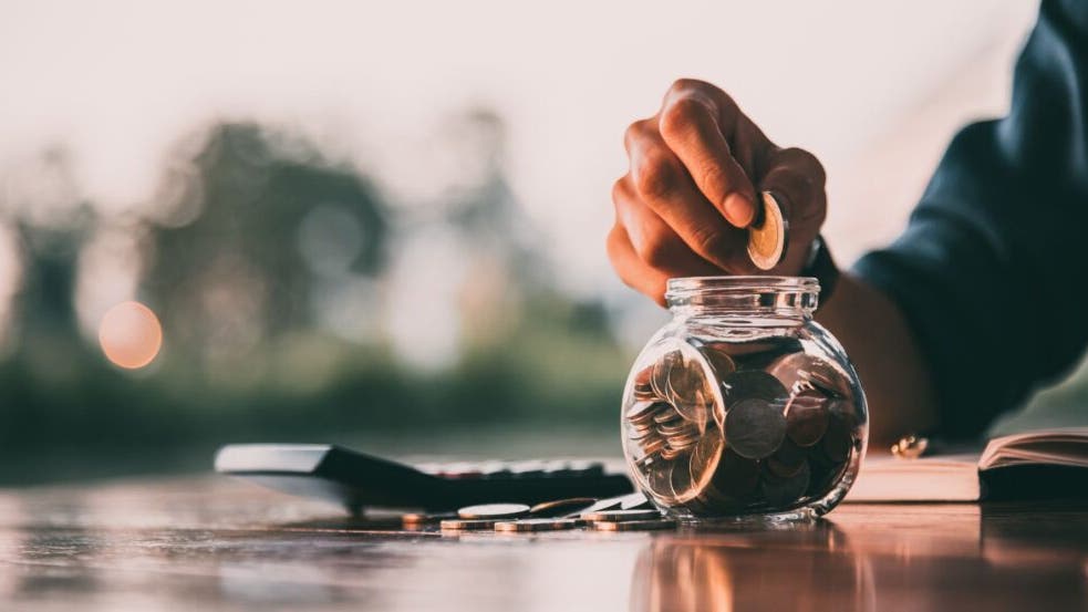 are-you-saving-enough-to-be-in-the-top-3%-of-retirees?-here’s-how-much-you-need