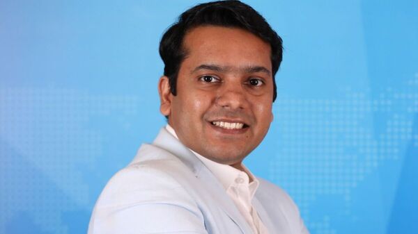 buy-or-sell:-sumeet-bagadia-recommends-three-stocks-to-buy-on-monday