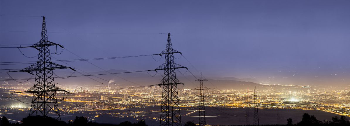 pg&e-corporation-just-missed-revenue-by-13%:-here’s-what-analysts-think-will-happen-next