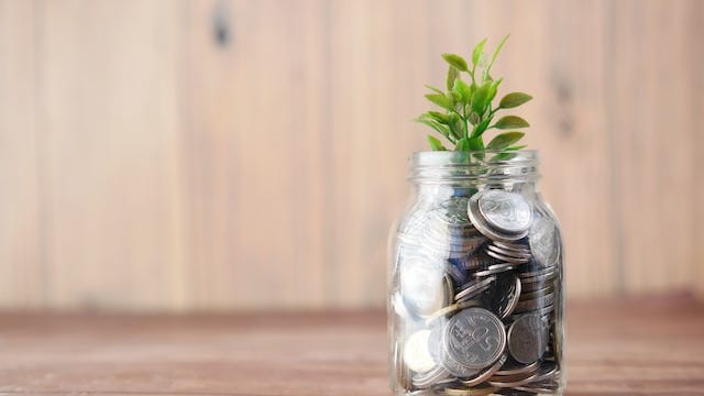 are-you-on-track-to-join-the-top-1%-in-retirement-savings?-here’s-how-much-they-have-at-every-age