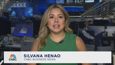 Stock futures tick higher as traders try to recover after S&P 500′s fourth losing day