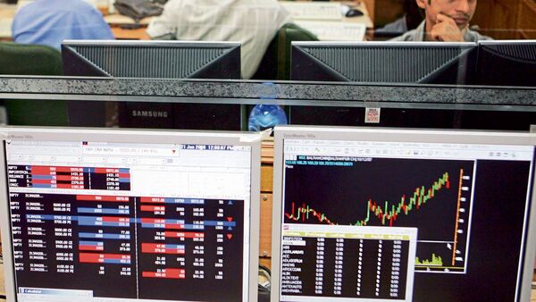 Nifty 50 formed a long bull candle on the daily chart that has surpassed the crucial overhead resistance of the opening downside gap of 15th April around 22,500 levels and closed higher. (Photo: AFP)