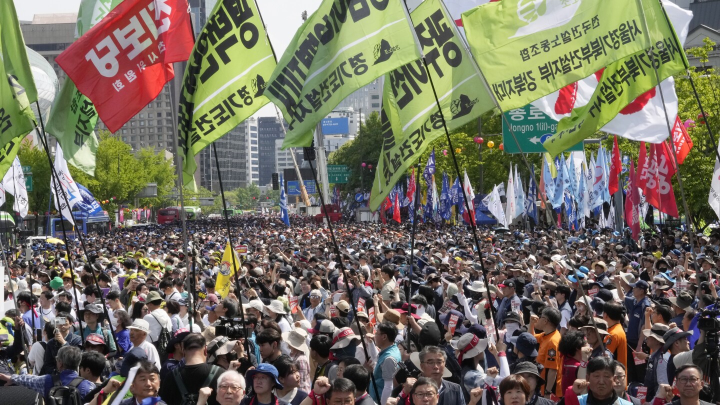 workers-and-activists-across-asia-hold-may-day-rallies-to-call-for-greater-labor-rights