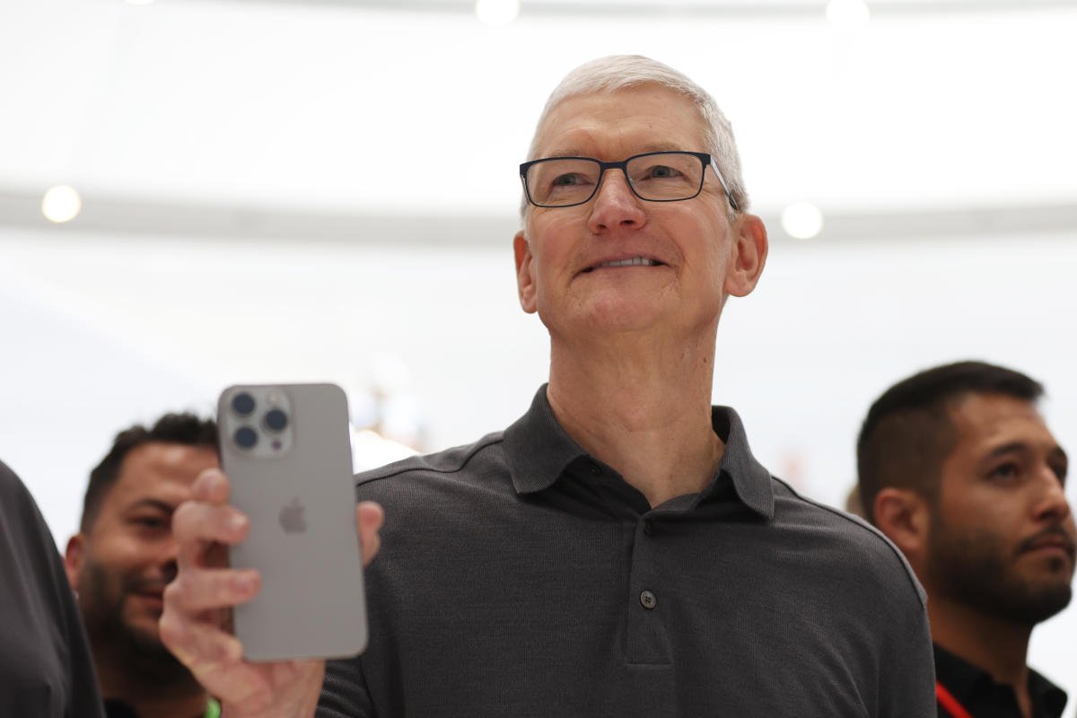 apple-ceo-tim-cook-boasts-of-future-ai-plans-after-earnings-beat