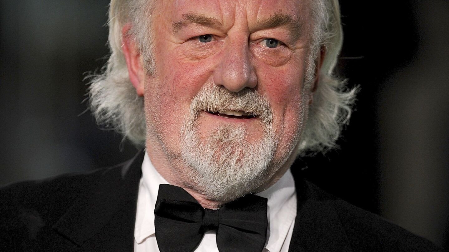 actor-bernard-hill,-of-‘titanic’-and-‘lord-of-the-rings,’-has-died-at-79