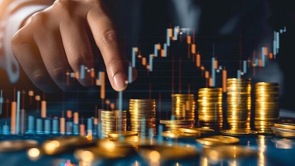 why-are-so-many-indians-piling-into-stocks?