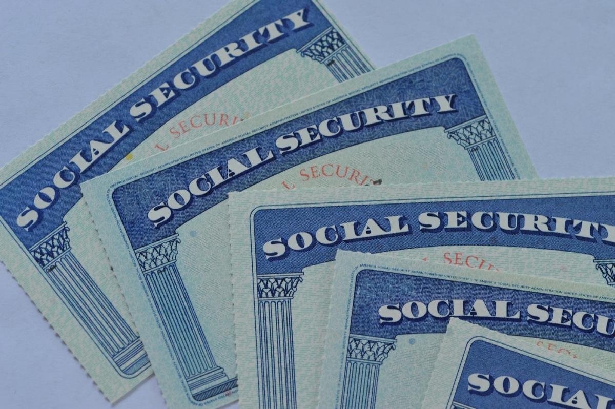 here’s-exactly-when-social-security-recipients-can-expect-benefit-cuts,-according-to-the-latest-trustees-report