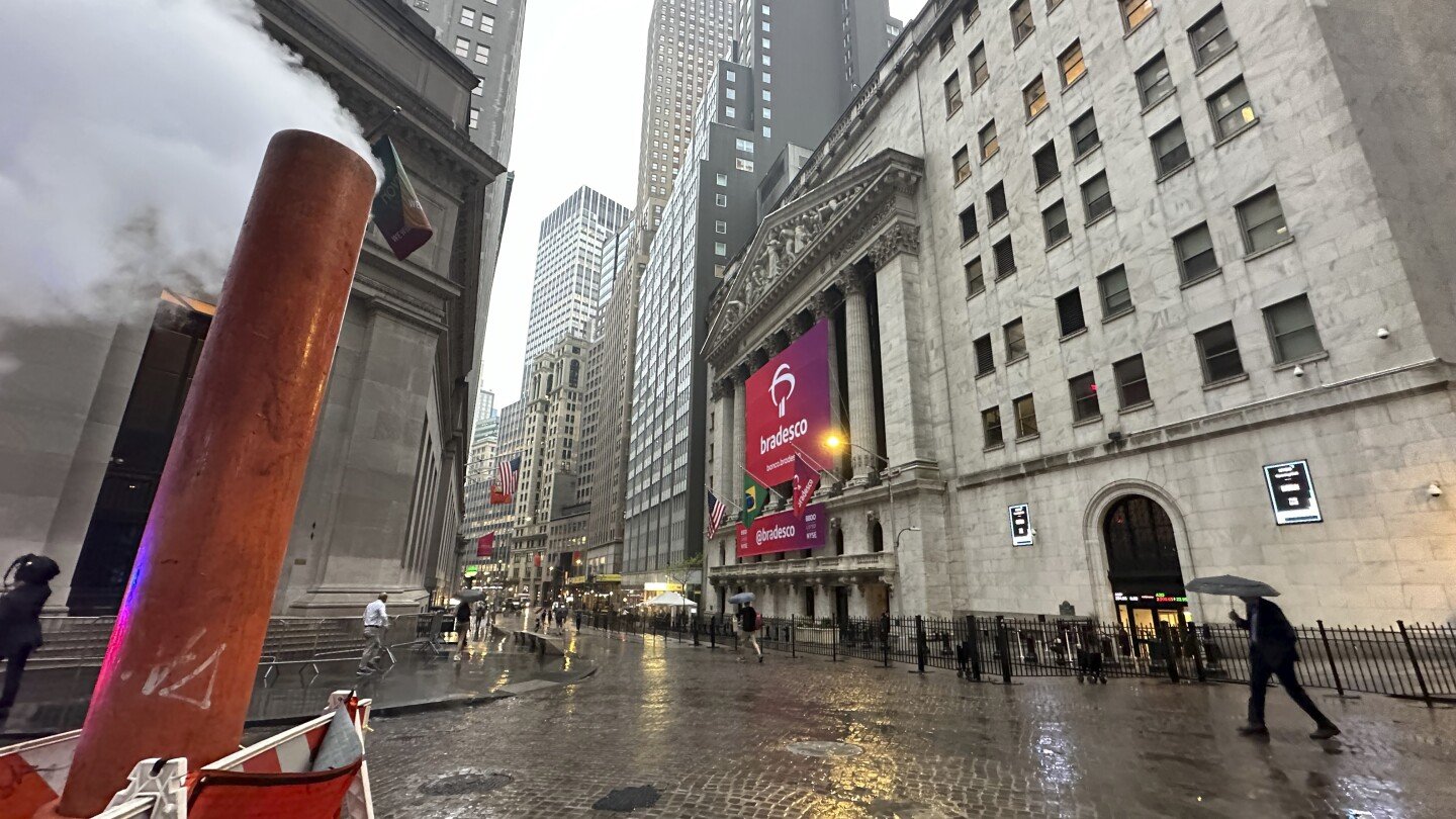 stock-market-today:-asian-shares-mixed-after-calm-day-on-wall-st
