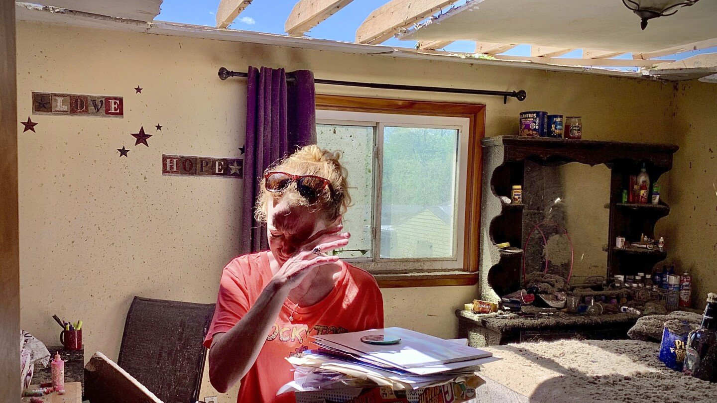 tornadoes-tear-through-southeastern-us-as-storms-leave-3-dead