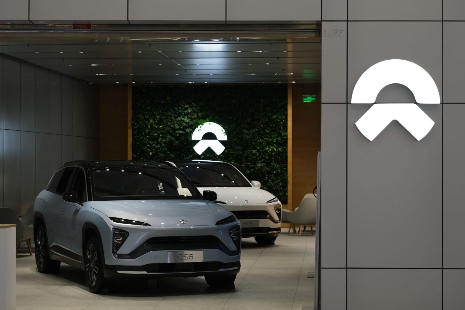 nio-stock-forecast:-can-the-‘tesla-of-china’-live-up-to-the-hype?